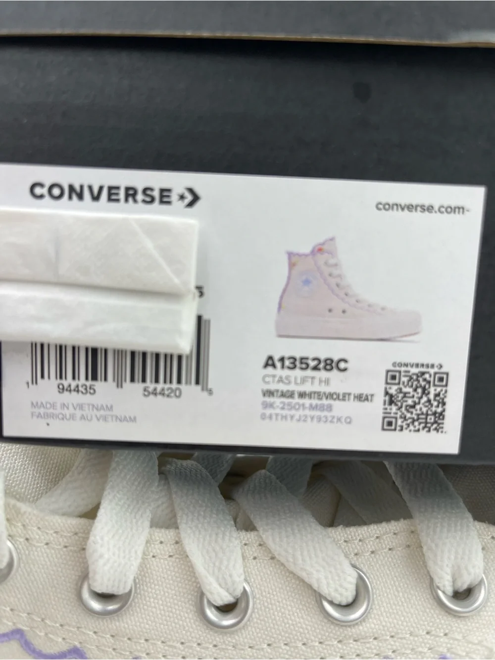 Converse CTAS LIFT HI VINTAGE WHITE/VIOLET HEAT Platform Sneakers Lavender Trim